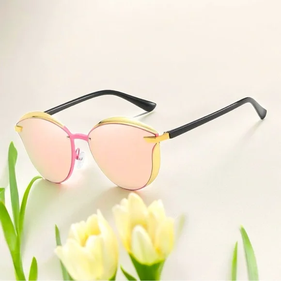 🆕 PolarAce, Premium Elegant Sexy Cat Eye Frame Polarized Sunglasses 2 Colors‼️ - Picture 1 of 10